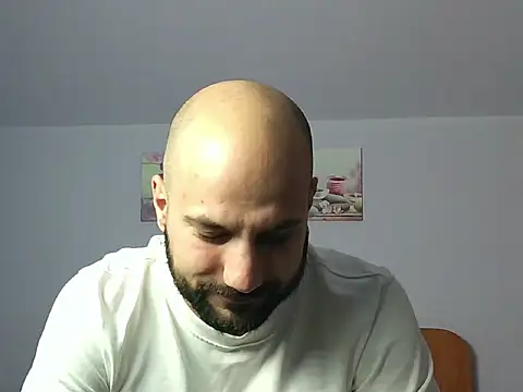 LorenzoCapone69 webcam show