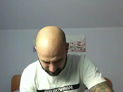 LorenzoCapone69 Webcam show
