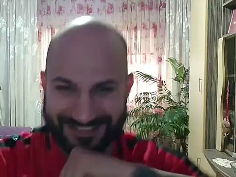โชว์เว็บแคมของ LorenzoCapone69