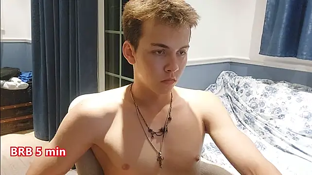 Marinett_peachn Webbikameraesitys