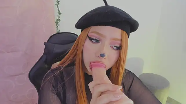 Chloe_Luv Шоу с уебкамера