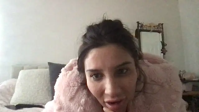 YourFavouriteSecret1's Webcam Show