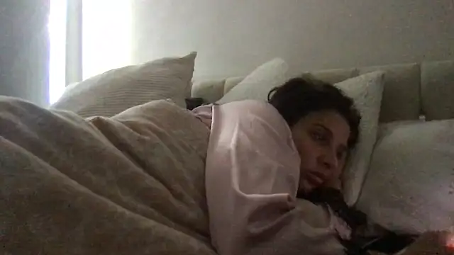YourFavouriteSecret1's Webcam Show