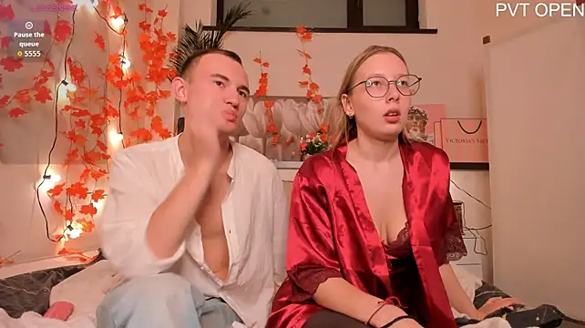 Sweety_Love4u webkamerás műsora