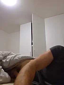Alokin2904 webcam show