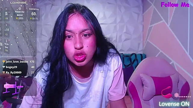VIOLETA_HIILS' Webcam Show