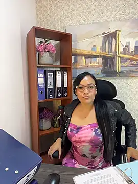 Nox_Vixen Show in webcam