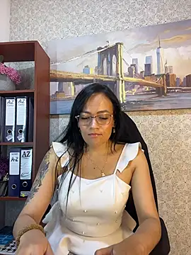 Nox_Vixen Show in webcam