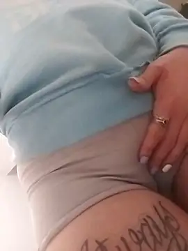 הופעת וובקאם של prettyalizae