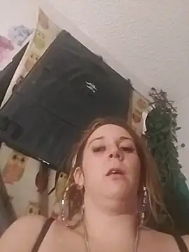 prettyalizae Show in webcam
