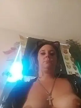 Show modela prettyalizae na web-kameri
