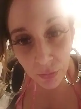 prettyalizae's Webcam Show