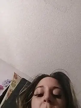 prettyalizae's Webcam Show