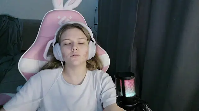HelenMo0n Webcam-Show