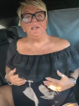 Bridget-valentine's Webcam Show
