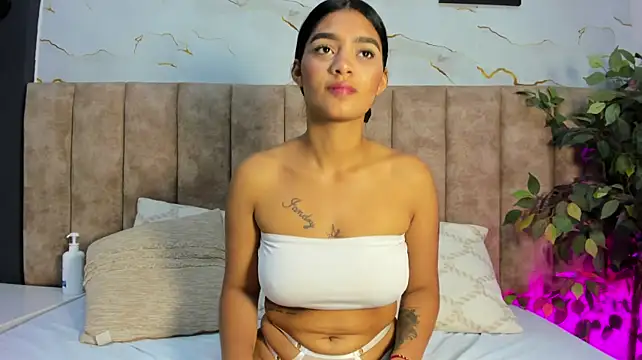 Camilarogerss' Webcam Show