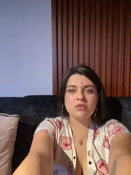 Nami_ec Adlı Modelin Web Kamerası Şovu