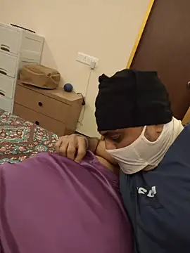 IshuKisshu Webcam-Show