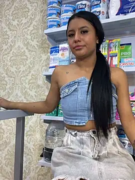 Mia_233_n Live XXX chat