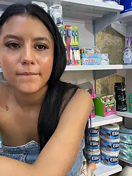 Mia_233_n Live XXX chat