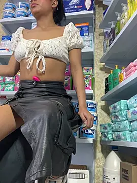 Chat XXX ao vivo de Mia_233_
