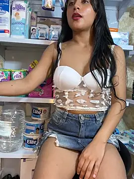 Mia_233_ live XXX chat