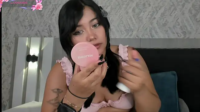 Kissmypurr Live XXX-chat