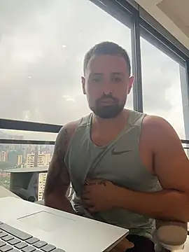 Valentinogn Webbikameraesitys
