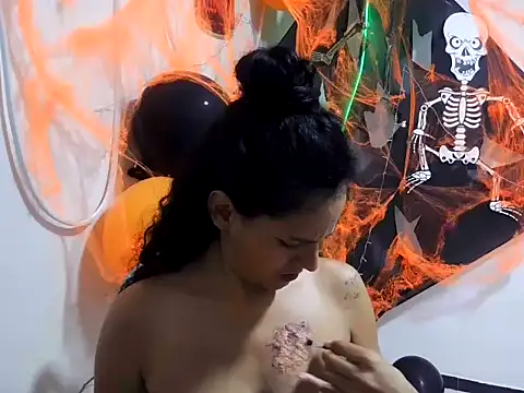 laflakaerotika XXX чат на живо