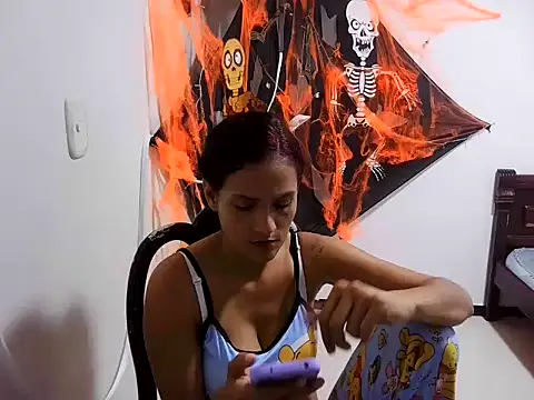 laflakaerotika's Live XXX Chat