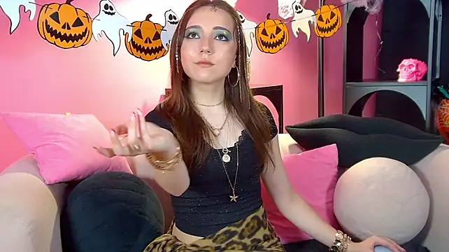 JaneJuno XXX чат на живо