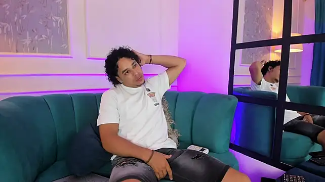 Show webcam de Adrian_voltt