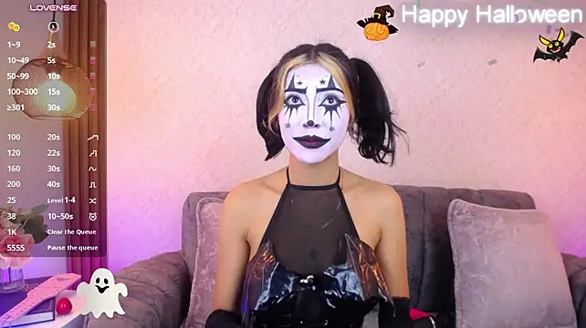 Monserrat_lov's Webcam Show