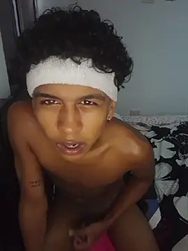 הופעת וובקאם של YourCaramelBoy