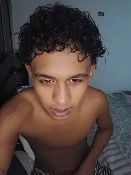 YourCaramelBoy's Webcam Show