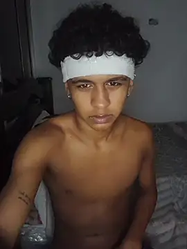 YourCaramelBoy Webcamshow