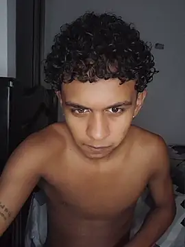 YourCaramelBoyn Webbikameraesitys