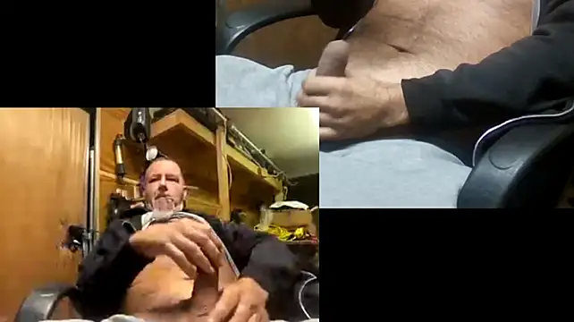 CanadianChris1007 Show in webcam