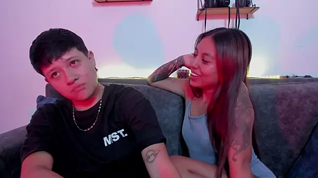 violet_casper1n Webbikameraesitys