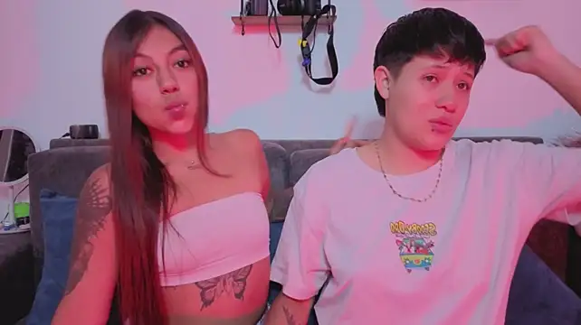 Pokazy przed kamerką – violet_casper1