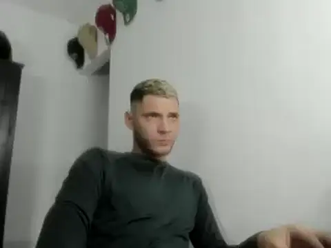 troy_bolton_master webcam show