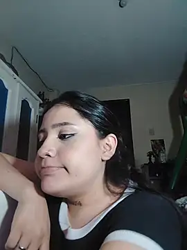 LilyRouse_ Chat XXX live