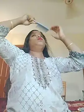 Cuti_Maya_50 ওয়েবক্যাম শো