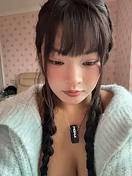 love-yiyi Show Webcam