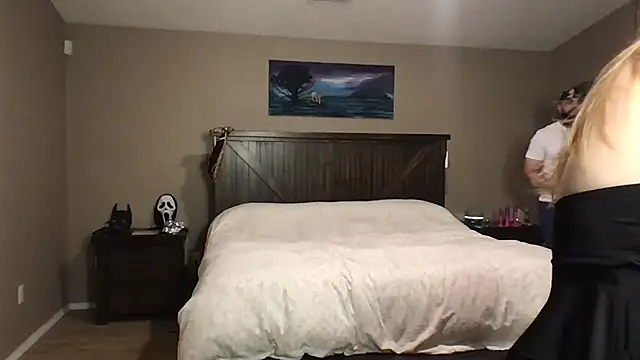 BigDaddyFreakyFrog webkamerás műsora
