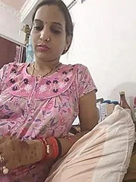 Priti_sex 网络视讯表演