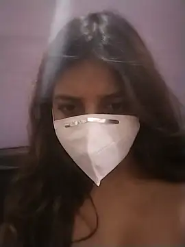 Lavanya09's Live XXX Chat