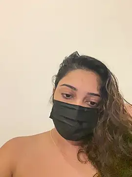 צ'אט XXX בשידור חי של Dilshi
