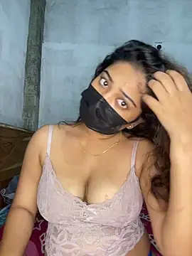 Dilshi 在線直播表演