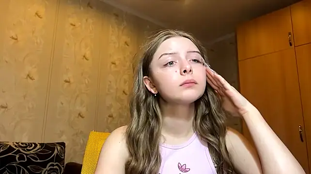 DelcieLipari Chat XXX in diretta